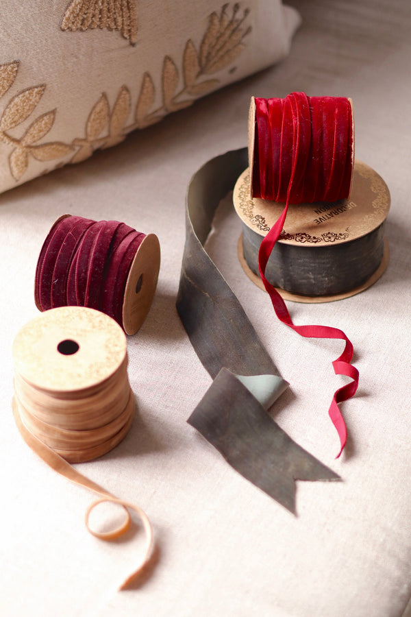 Bows & Ribbons