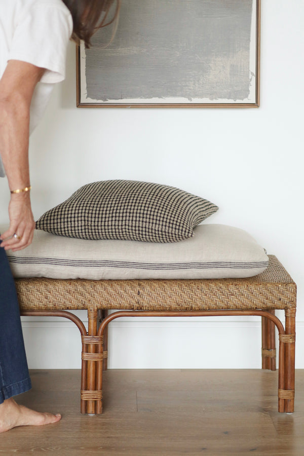20x20 Heritage Linen Pillow
