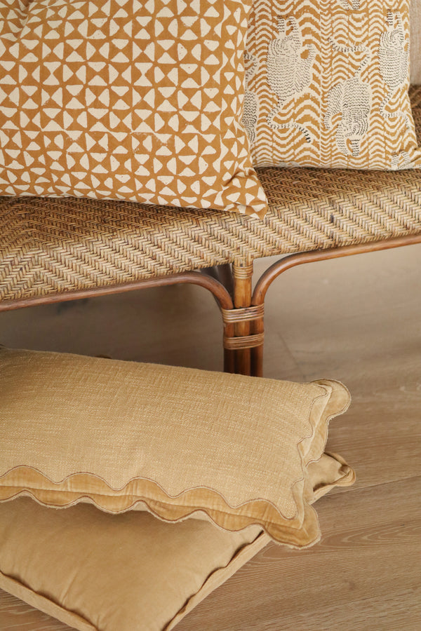 21x12 Velvet Scallop Pillow, Gold