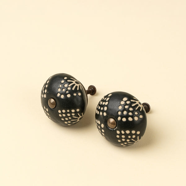 Blossom Ceramic Knobs S/2