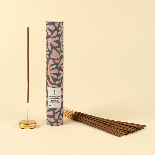 Morning Light Incense Set/30 Sticks + Holder