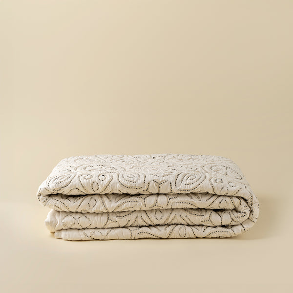 Liliette Cotton Cutwork Bed Quilt