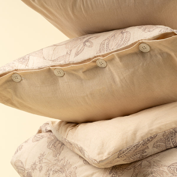 Meadowlark Queen Duvet Set, Brown