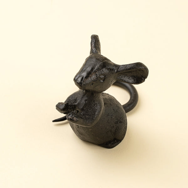 Cast Iron Mouse, Hands Up