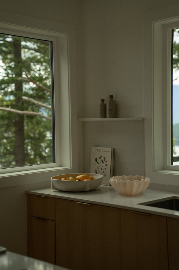 Scallop Resin Bowl L