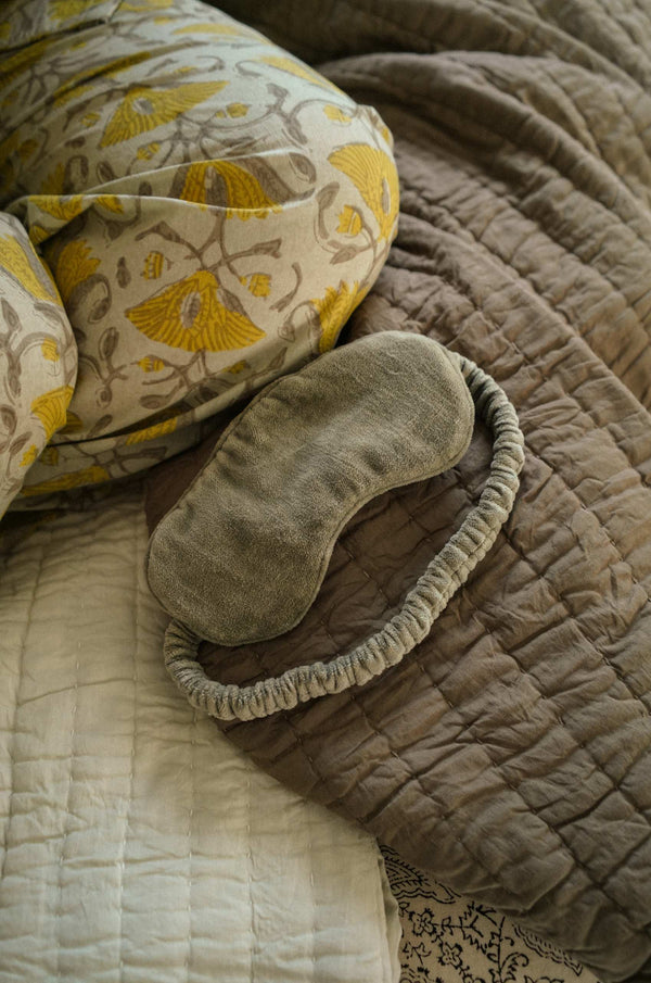 Velvet Eye Mask, Cypress