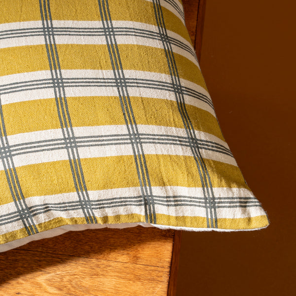 16x24 Plaid Print Pillow