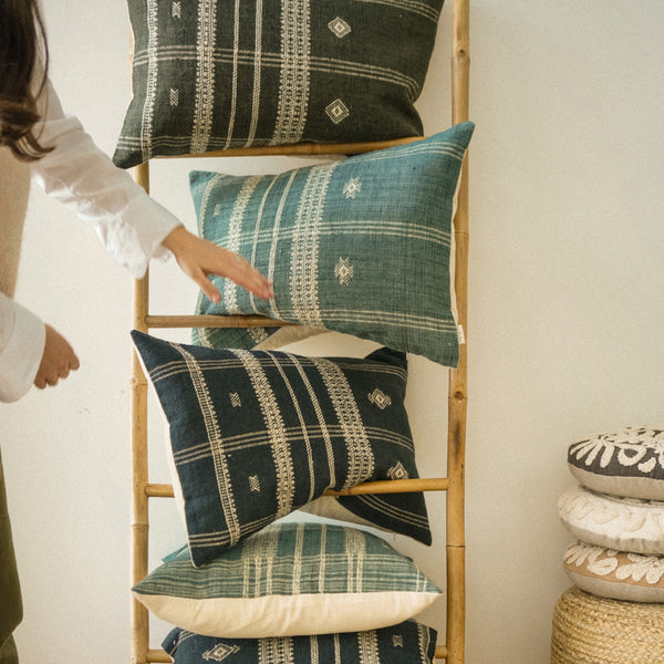 20x20 Bhujodi Wool Handloom Pillow, Cedar