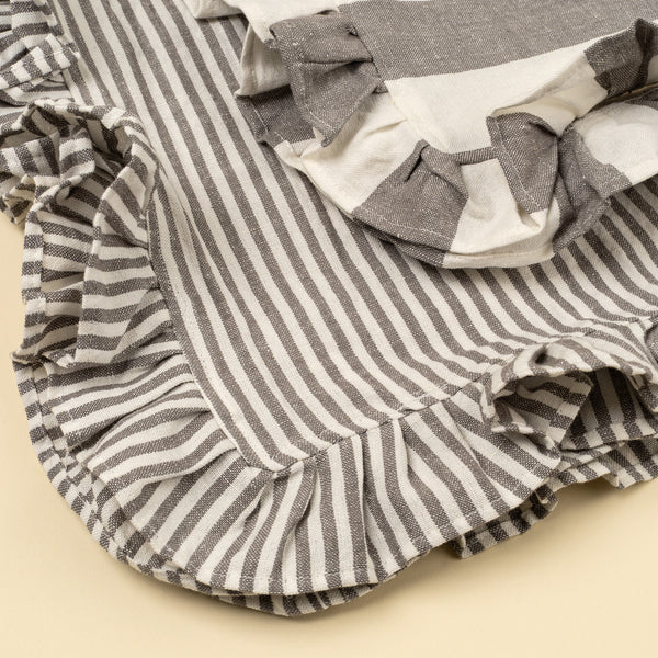 Ruffle Stripe Tea Towels S/2, Grey