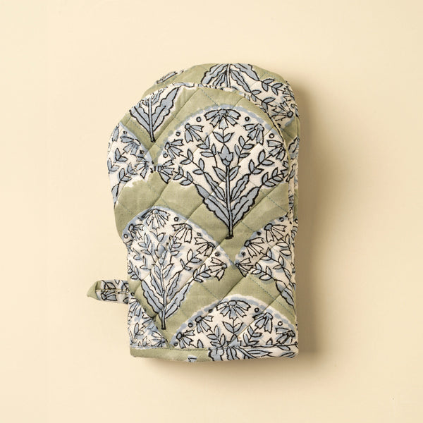 Sakura Block Print Oven Mitt, Green