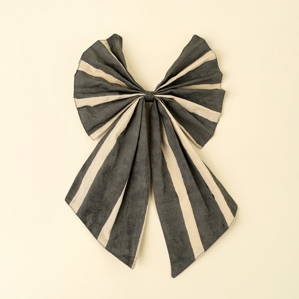 Block Print Stripe Bow Clip, Charcoal