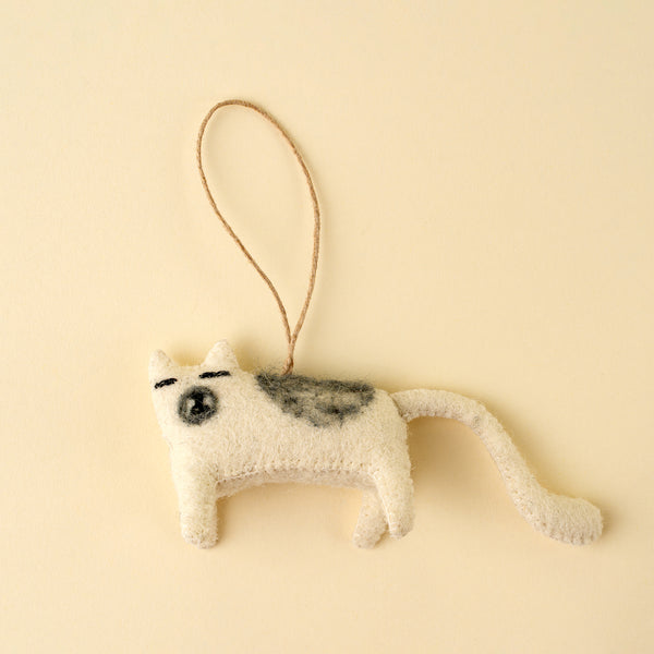 Curious Cat Felt Onament, Cream