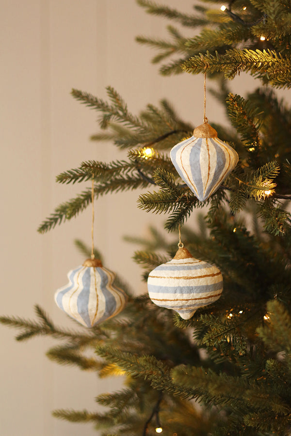 Carved Paper Mache Tree S, White