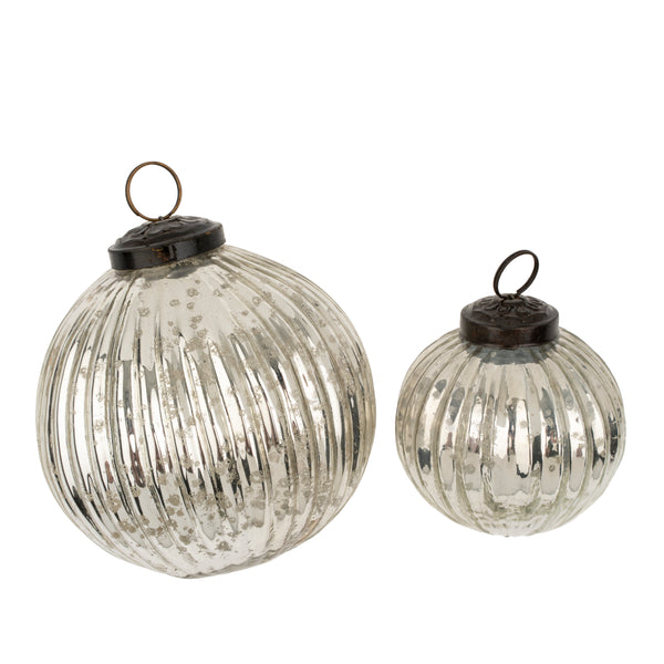 Silverfrost Holiday Ornament S, Ribbed
