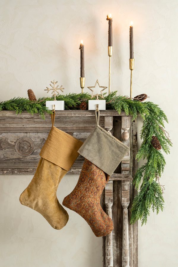 Star Marble Stocking Holder