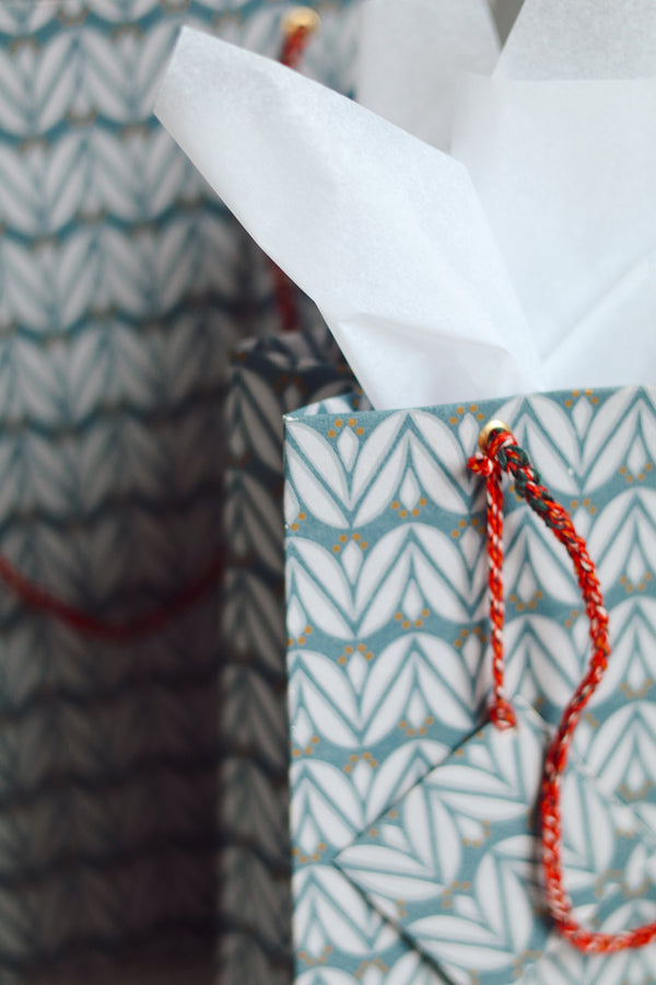 Laurel Block Print Gift Bag S, Slate Blue