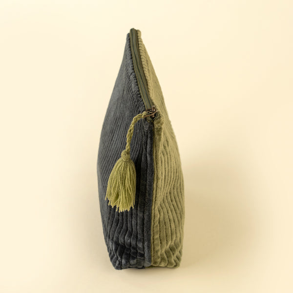 Two-Tone Velvet Vanity Pouch M, Navy/Green