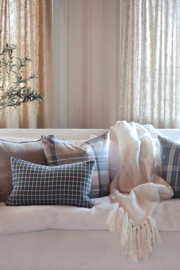 21x12 Houndstooth Pillow Teal